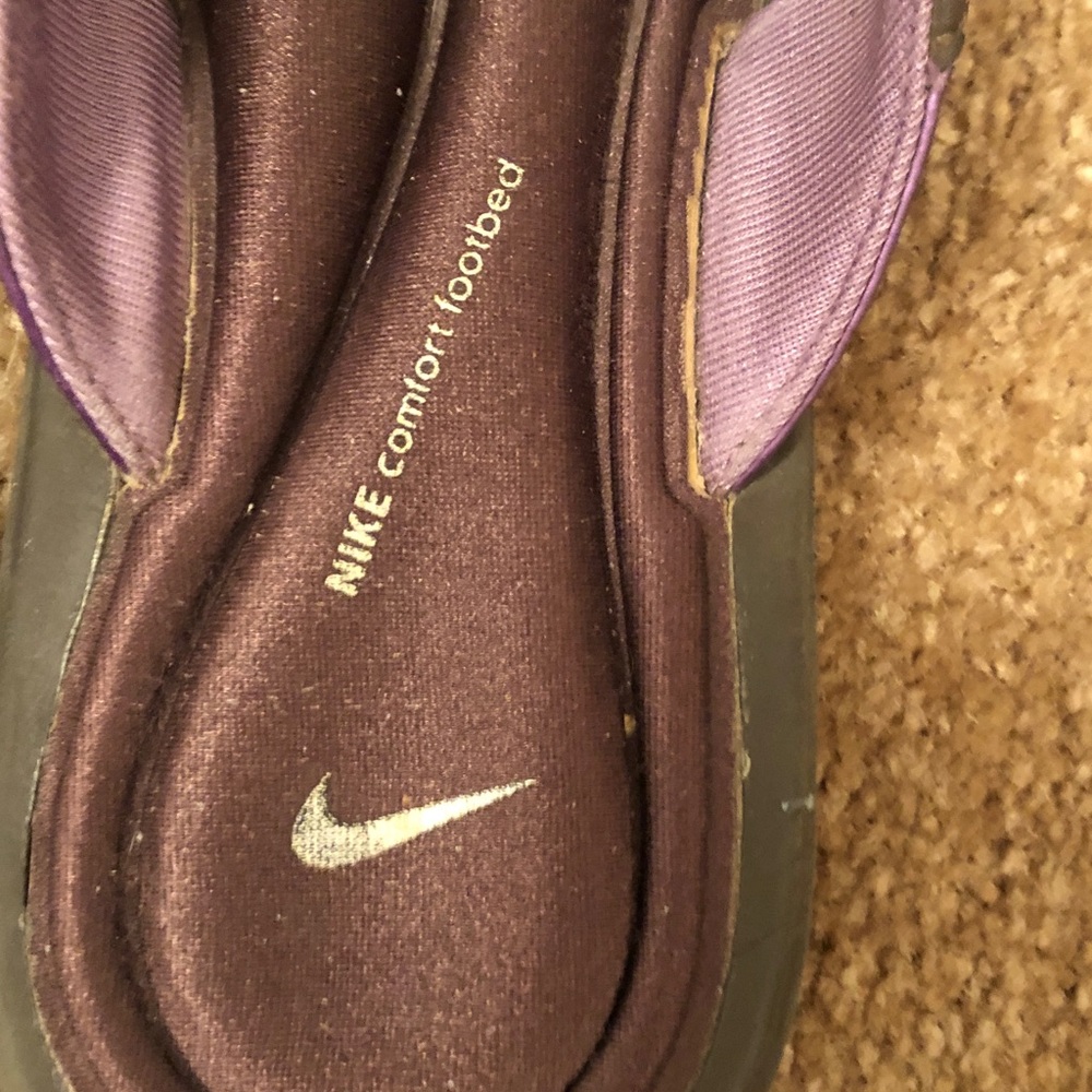 Nike Women's Sandals in Purple and Brown - Picture 3 of 5